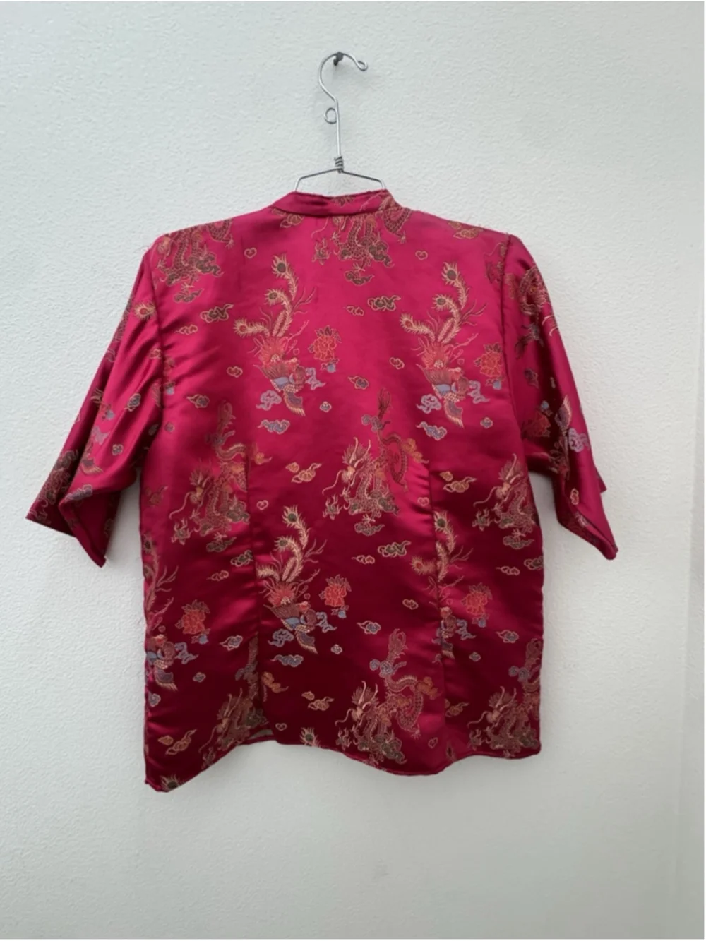 Unbranded vibrant fuchsia